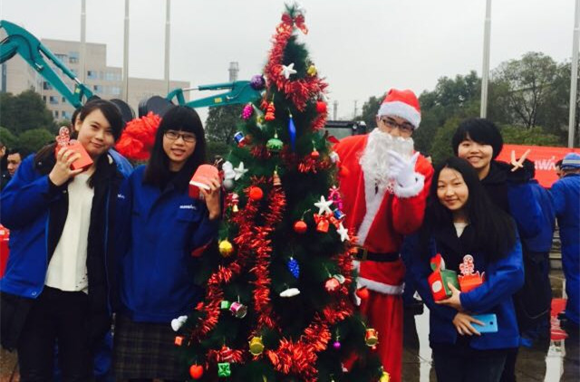 平安果驾到，，好事要来到