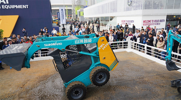 不平来战！永利集团官网智能展台有大礼等你拿