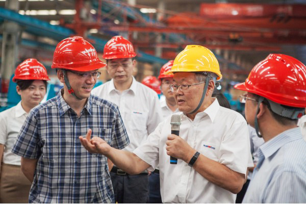 商务部相助司刘民强副司长一行调研永利集团官网智能