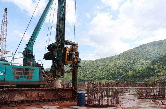 加入一带一起重大项目 永利集团官网智能旋挖钻扬名阿墨江特大桥