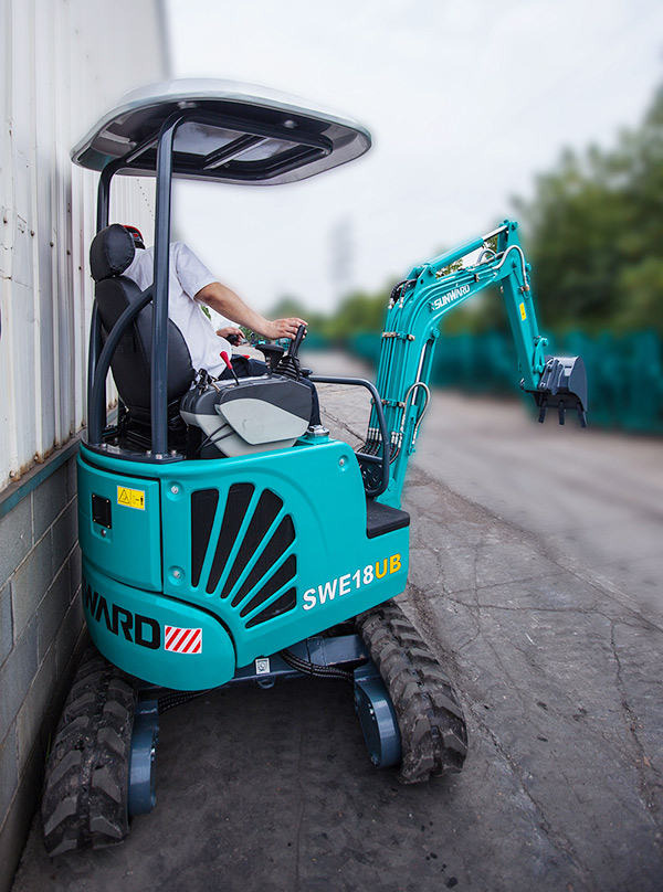 “C位”出道 14.5万元永利集团官网智能微挖18UB等你开回家