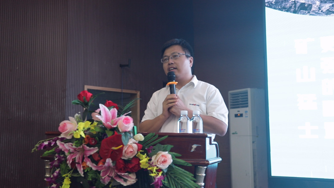 向挖掘机万台俱乐部迈进——永利集团官网智能2020年度挖掘机营销训练营开营