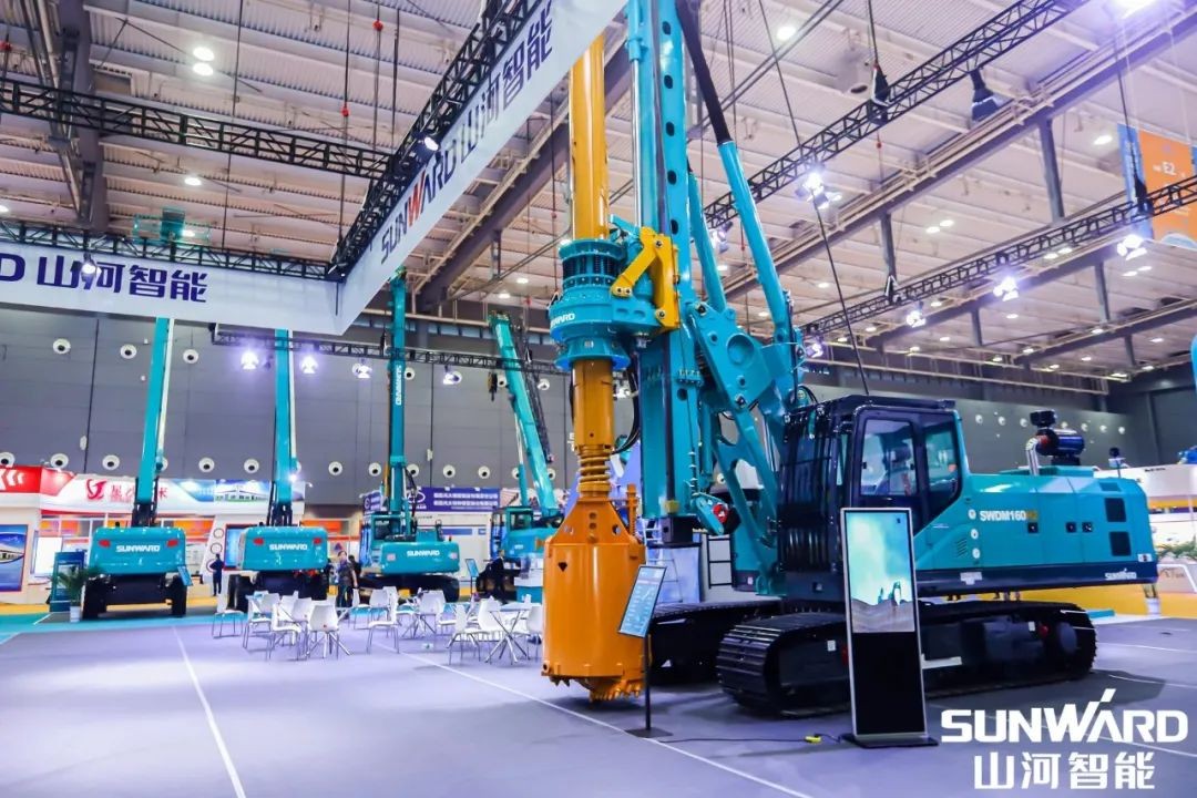 “永利集团官网绿”亮相长沙国际工程机械展，，，，，50余款产品尽显永利集团官网智能立异实力