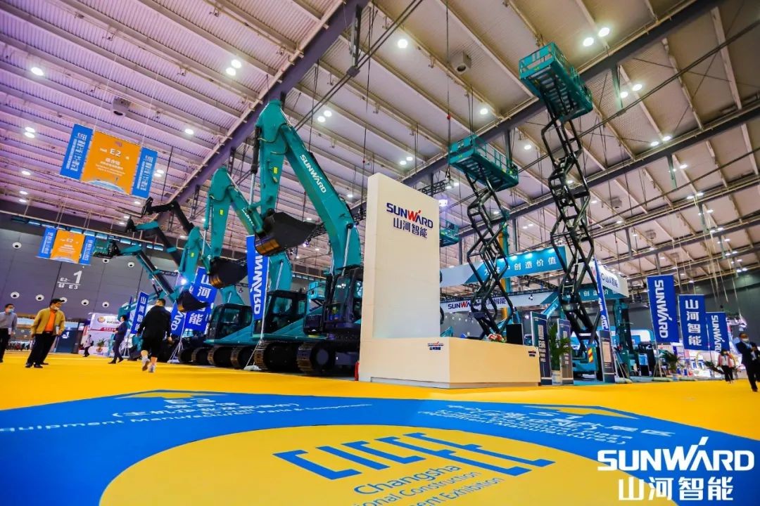 “永利集团官网绿”亮相长沙国际工程机械展，，，，，50余款产品尽显永利集团官网智能立异实力