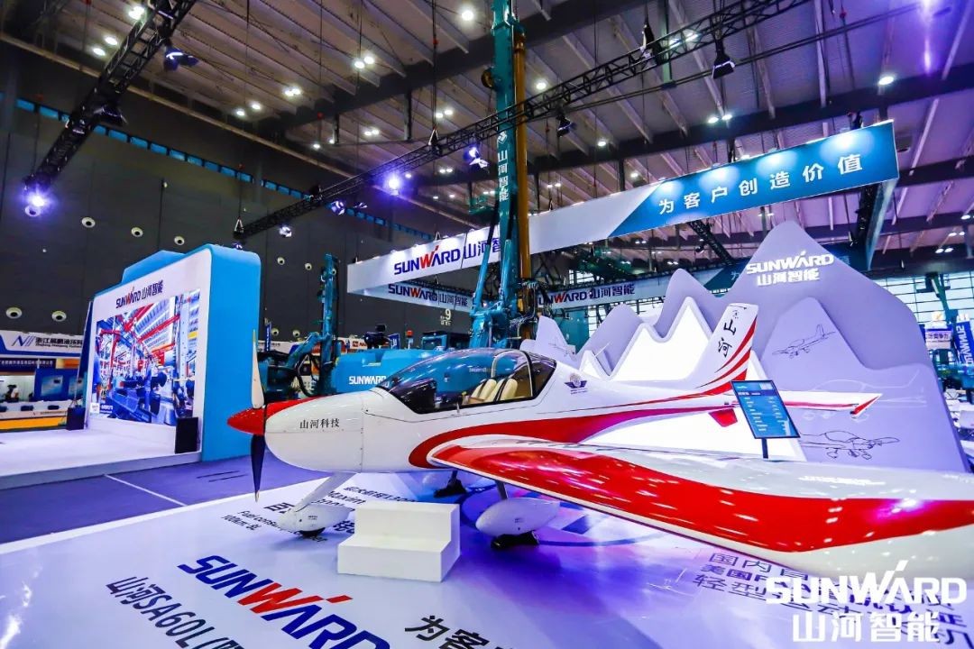 “永利集团官网绿”亮相长沙国际工程机械展，，，，，50余款产品尽显永利集团官网智能立异实力