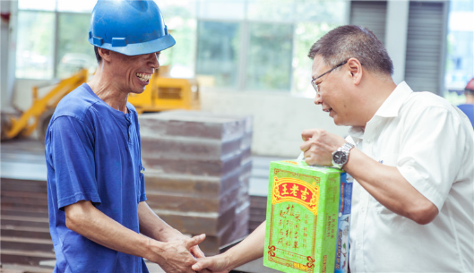 我们有清凉做伴，，，，，高温也能潇潇洒洒