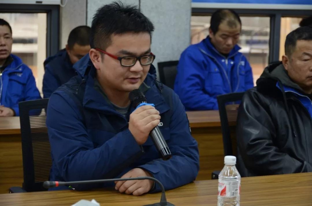 永利集团官网智能召开春节难题职工座谈会