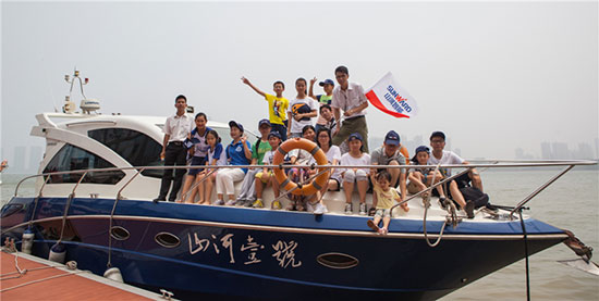 这个炎天，，亲子玩转永利集团官网智能“三栖”装备