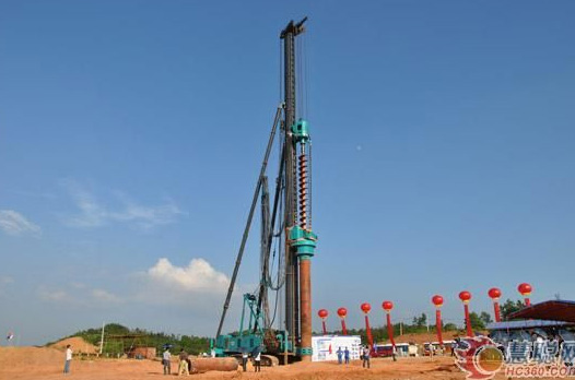 慧聪网——永利集团官网智能双动力头强力多功效钻机工法钻研会举行