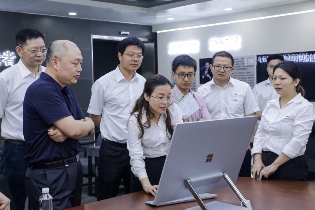 国防科大北斗团队考察永利集团官网智能