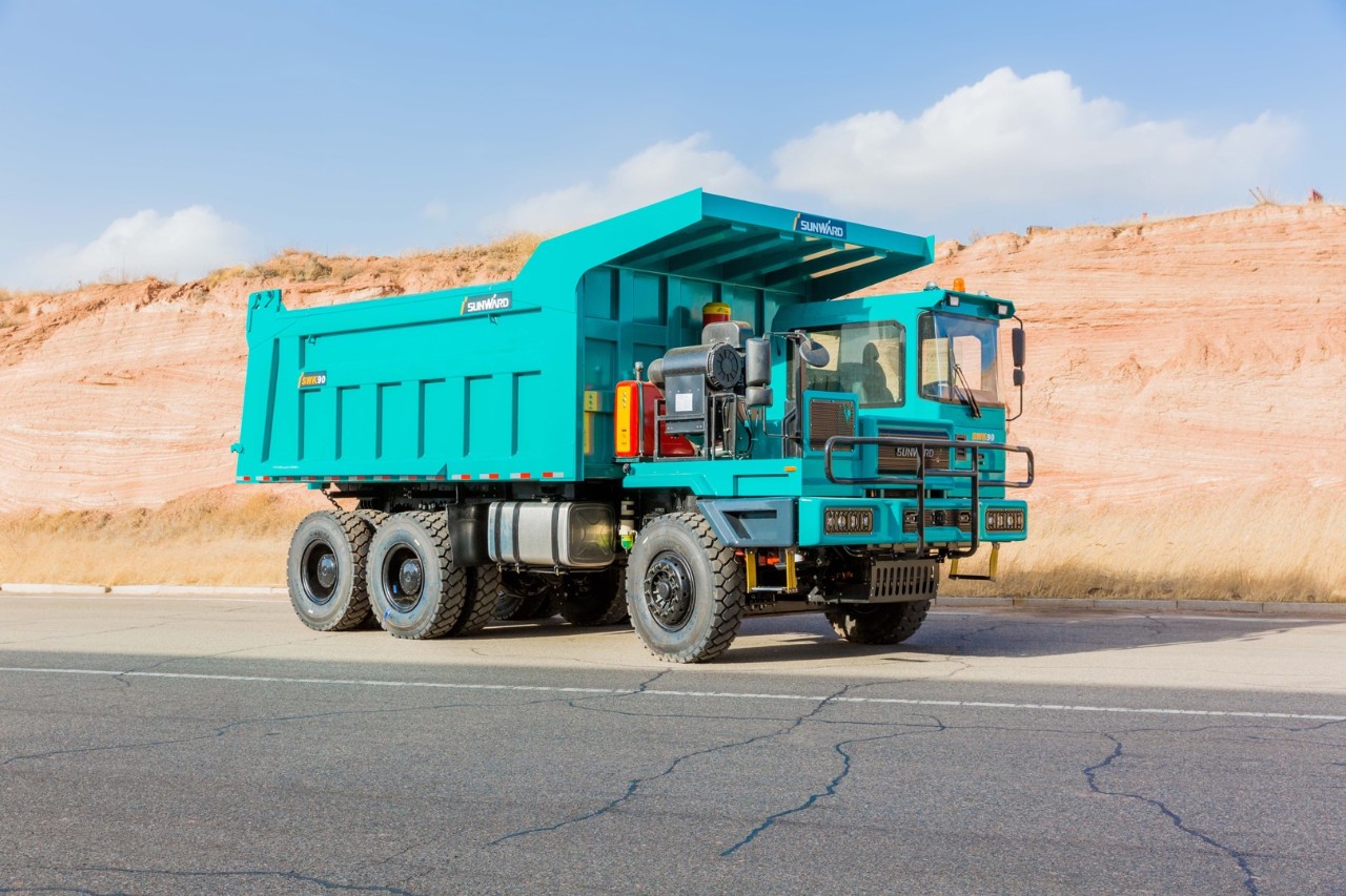 批量出口印度尼西亚！永利集团官网智能智能矿卡征战矿山前线