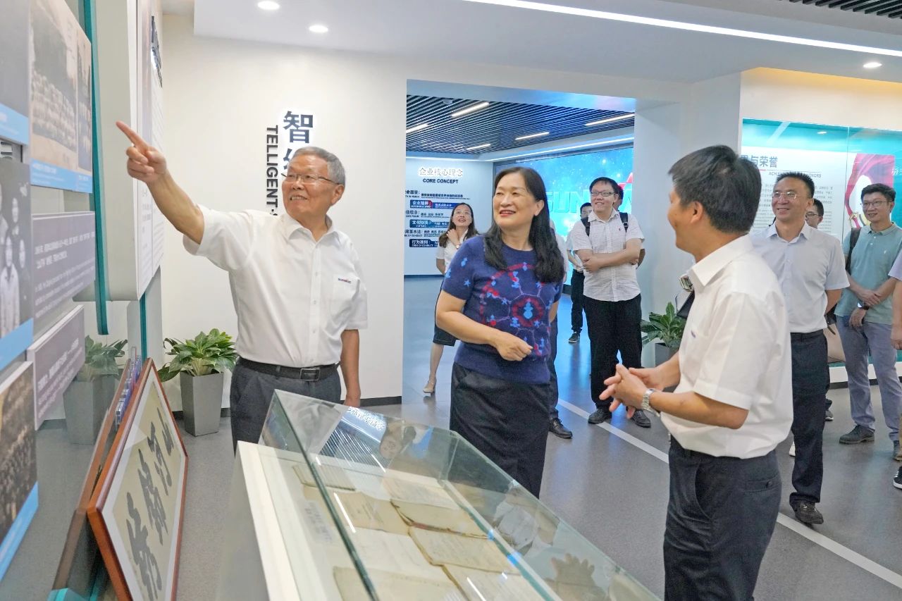 为立异创业精神点赞！中国工程院院士陈晓红一行到访永利集团官网智能