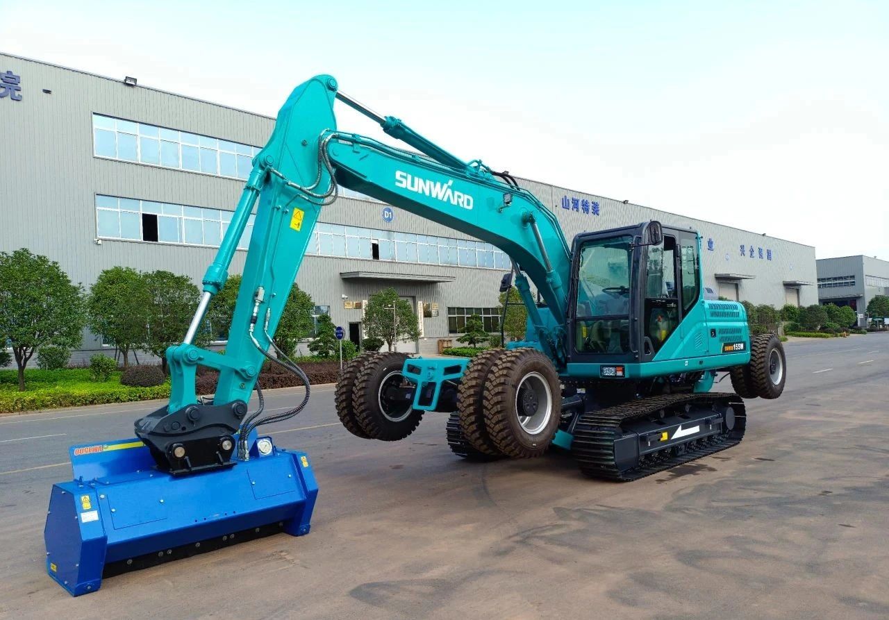 海内首台！永利集团官网智能15吨级轮履两用开带机乐成下线