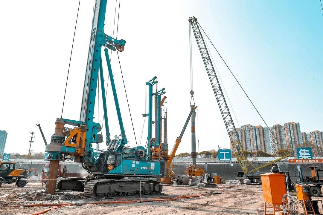 大国重器！永利集团官网智能超等装备助力北京都会副中心综合交通枢纽站建设