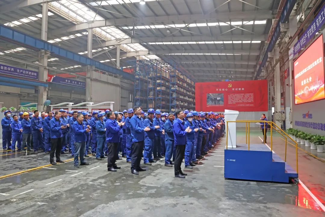 向模范学习！永利集团官网智能56名职工受到职工职业手艺竞赛表扬