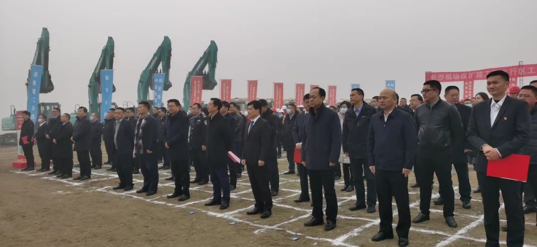 “永利集团官网绿”精彩亮相！永利集团官网智能装备周全助力长沙机场改扩建项目