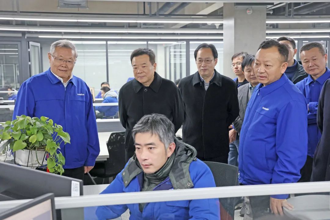 湖南省副省长陈飞调研永利集团官网智能