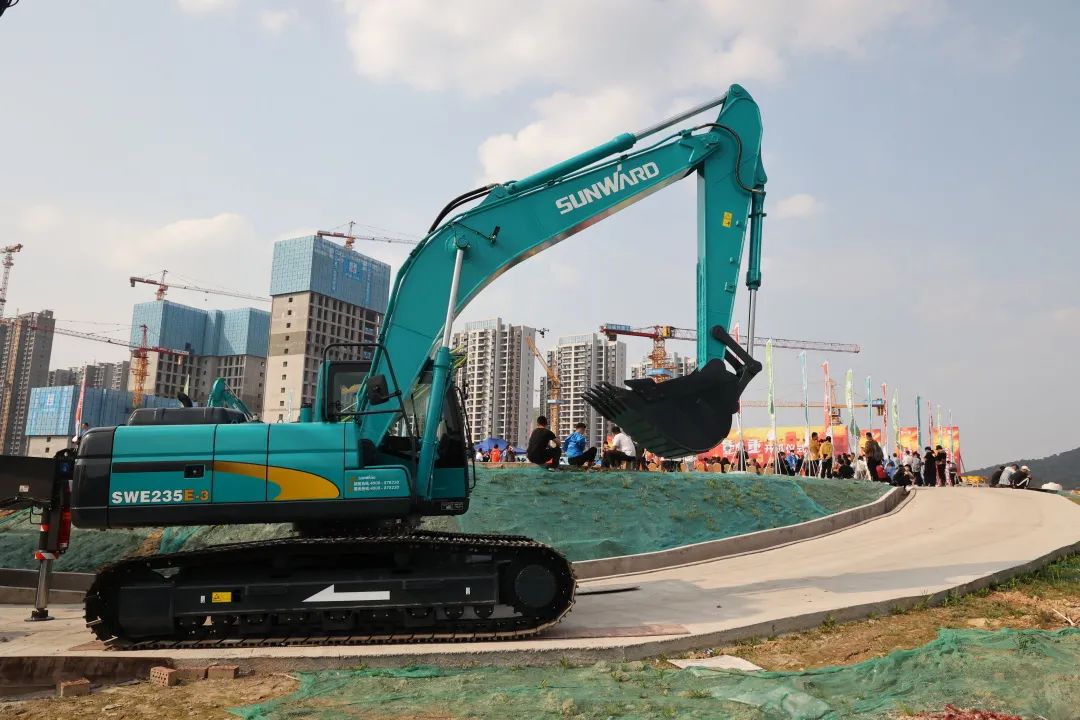 硬实力+软手刺！永利集团官网智能协拍电视剧《重中之重》开机