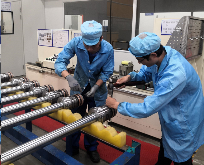 永利集团官网工匠 | “浪波”不言苦，，甘为“人梯”承大重