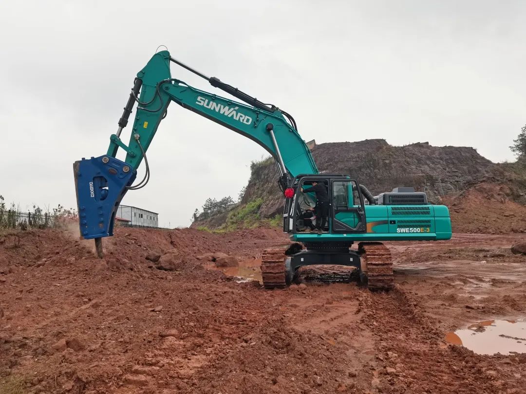 再现交机热潮！永利集团官网智能中大挖持续向市场进军