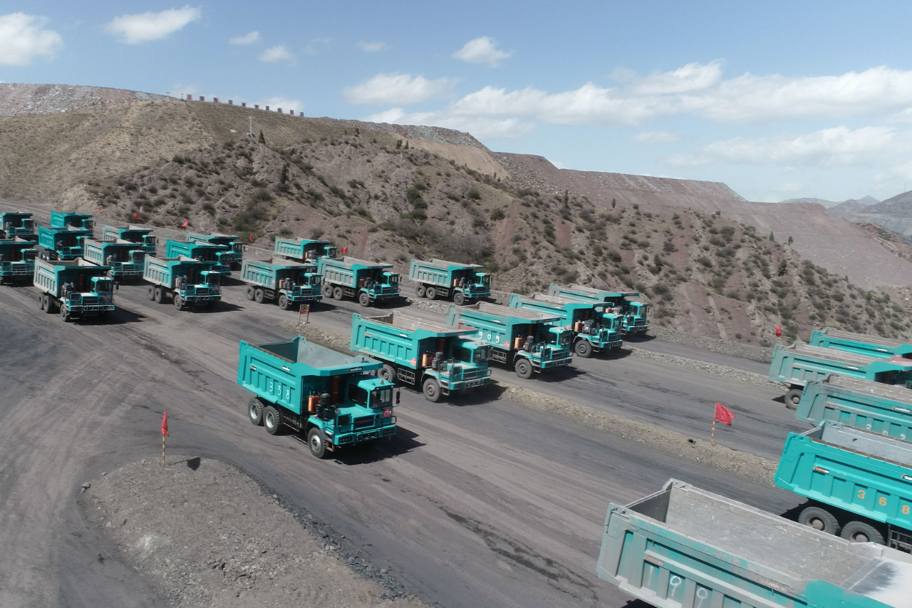 图集 | “永利集团官网绿”满矿山！永利集团官网智能矿山成套装备实力“亮剑”