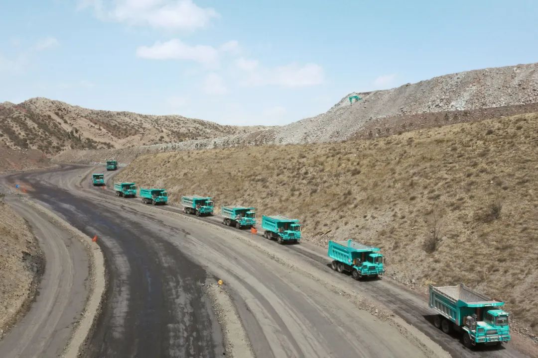 图集 | “永利集团官网绿”满矿山！永利集团官网智能矿山成套装备实力“亮剑”