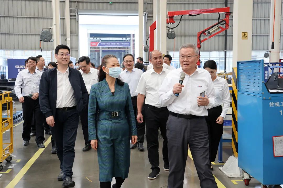 20220518092123_81429 深化产学研相助!中南大学校长、中国工程院院士田红旗率团造访永利集团官网智能