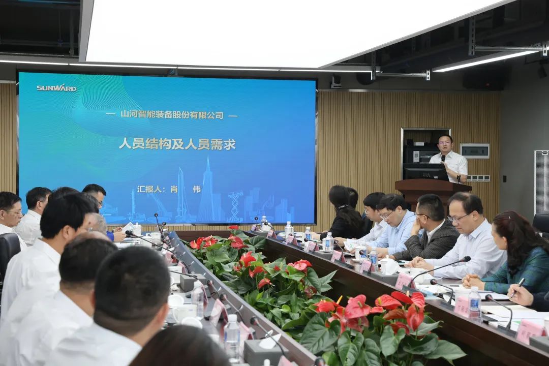 20220518092501_64614 深化产学研相助!中南大学校长、中国工程院院士田红旗率团造访永利集团官网智能