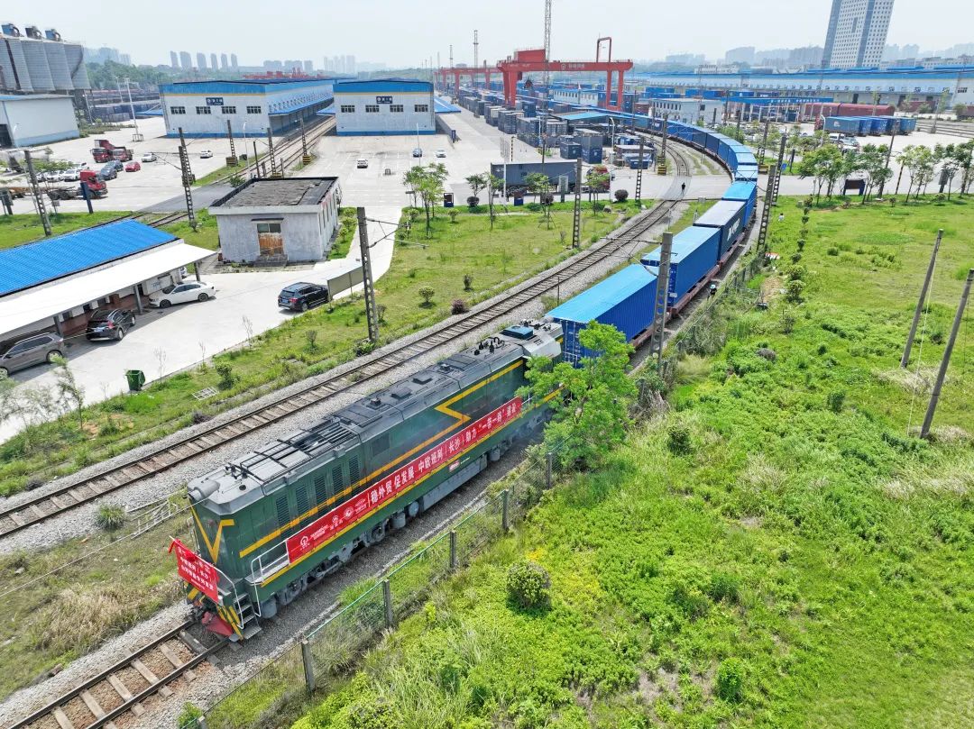 持续进军国际市场。。。。≈信钒嗔校ǔど常┯览殴偻悄茏欣殖墒追