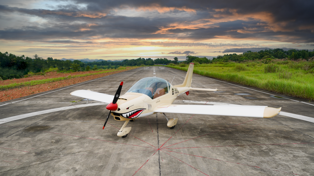 图集 | 阿若拉穿“鲨”衣，，，，，，尚有更多套装为天空添彩！