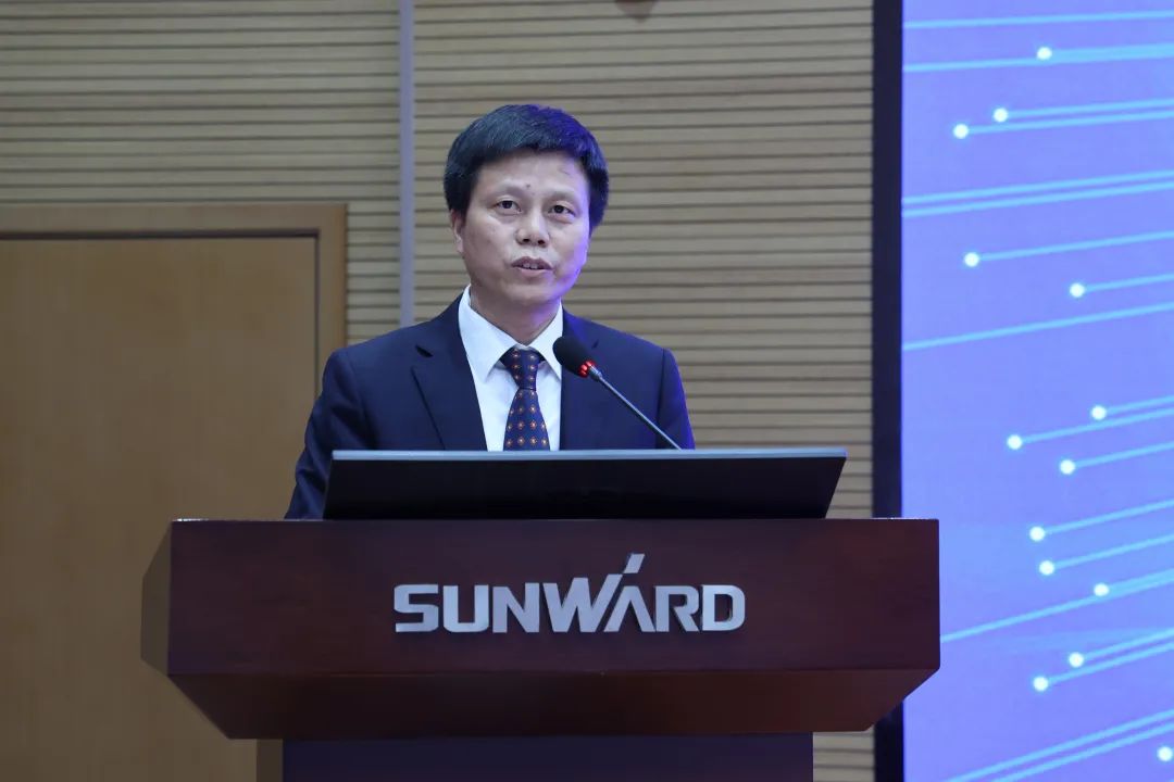 立异引领，，，，智造未来！“2022院士专家长沙行”高端装备高质量生长钻研会盛大举行