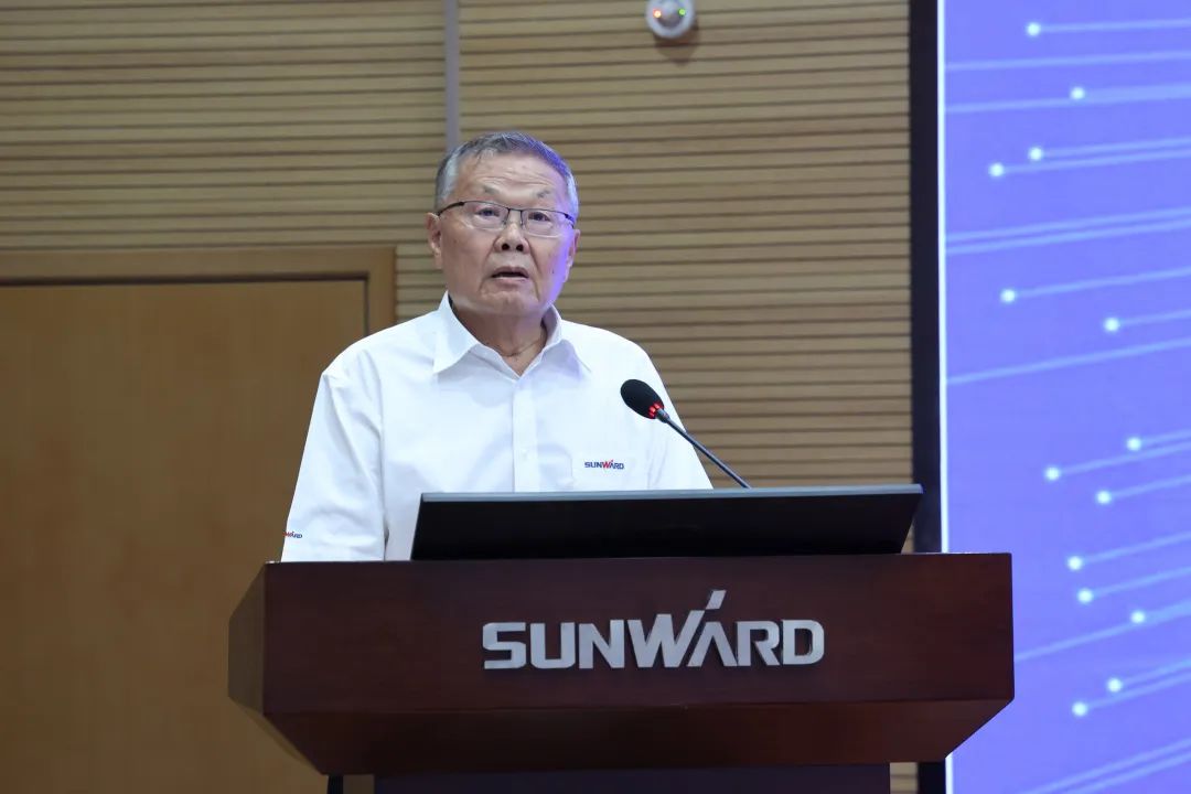 立异引领，，，，智造未来！“2022院士专家长沙行”高端装备高质量生长钻研会盛大举行