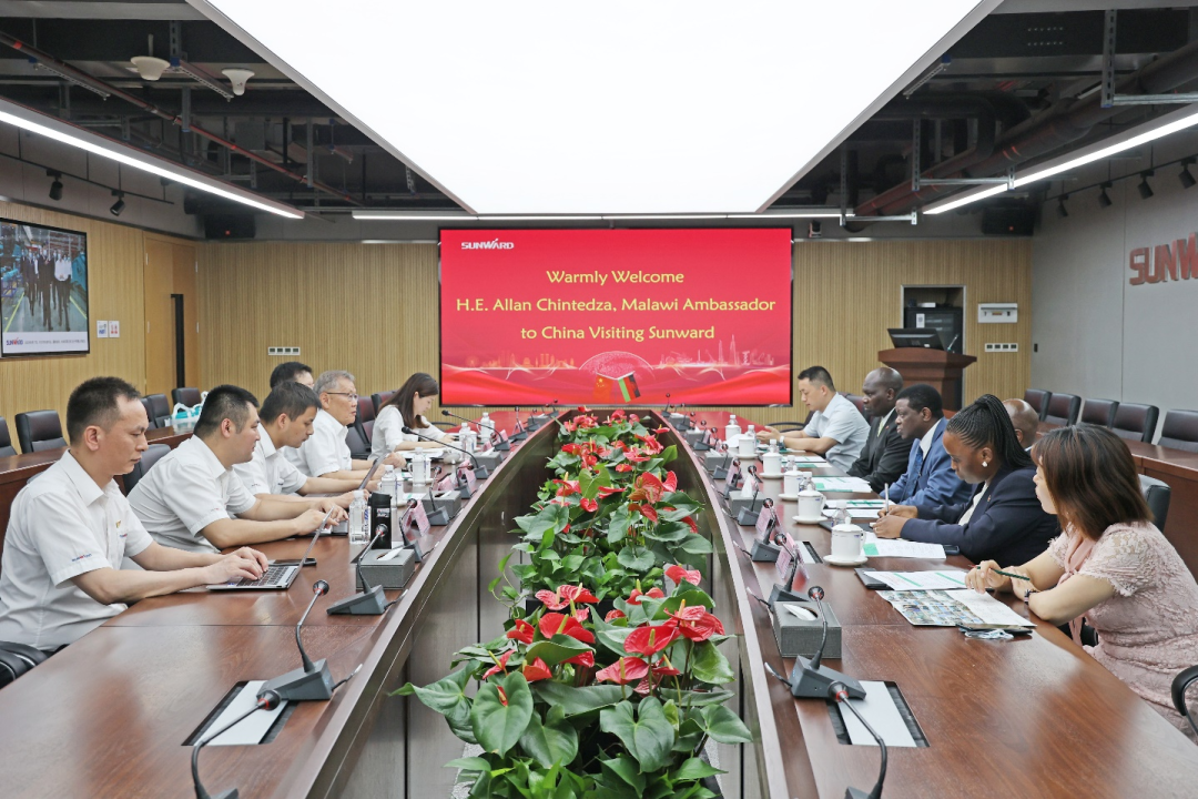马拉维大使一行考察永利集团官网智能