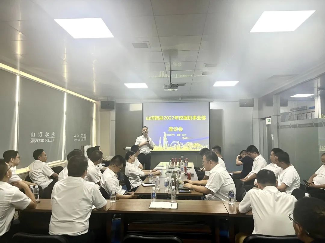 名堂秀实力，，，为服务竞技！快来见识下永利集团官网智能这场“交锋大赛”