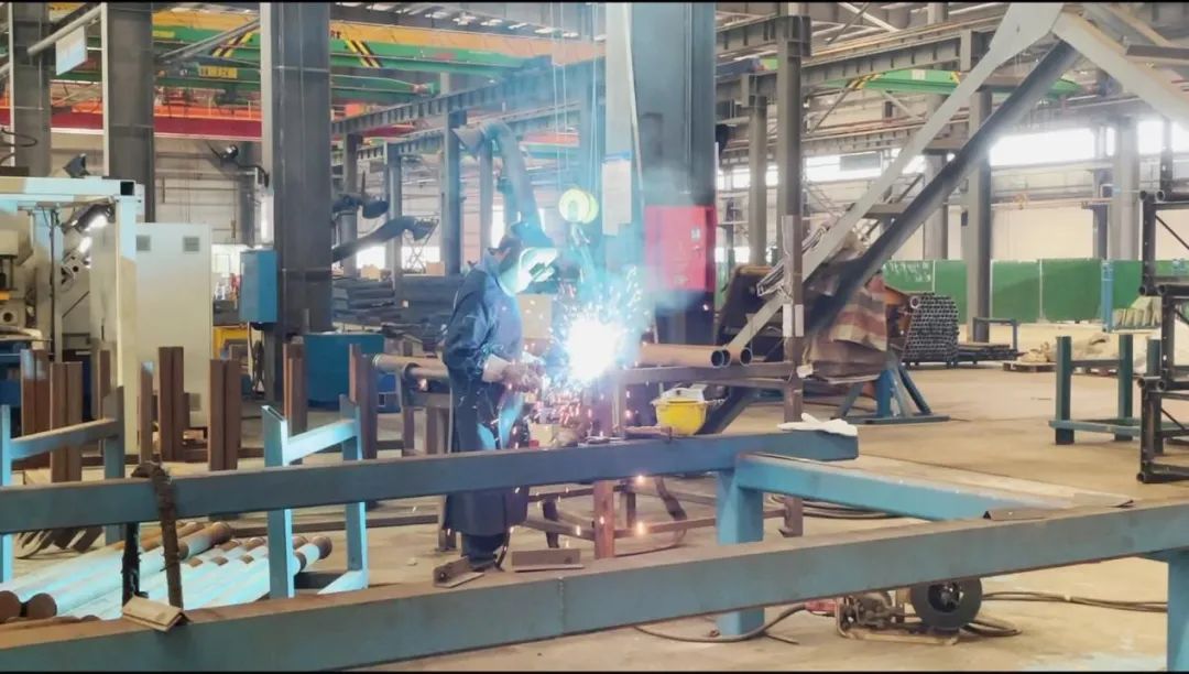 图集 | 战高温，，迎“烤”验！永利集团官网人在行动