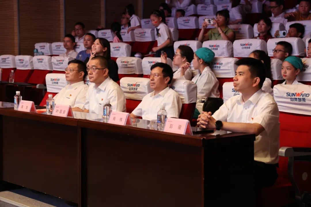 缤纷“暑”假，，不负所“托”！永利集团官网智能职工子女暑期托管班结业啦