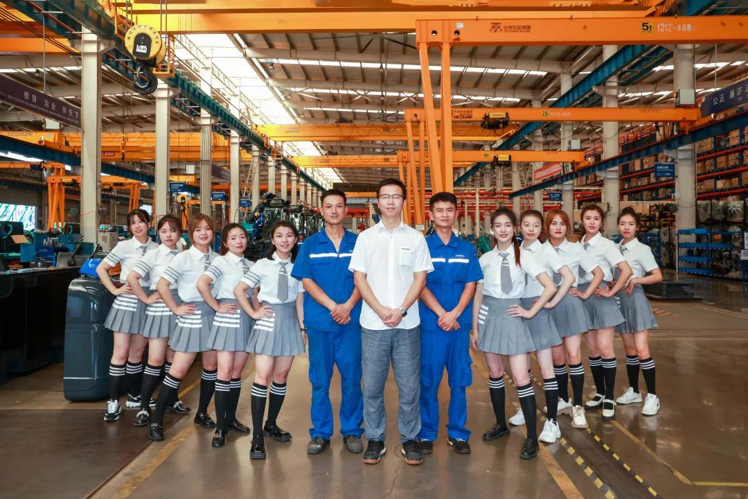 又酷又辣又炫！永利集团官网智能第二届挖机废物来了