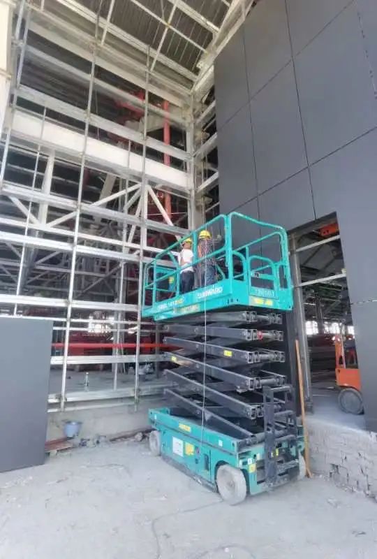 众志成城抗疫情！永利集团官网智能高空机械助力惠州方舱医院建设