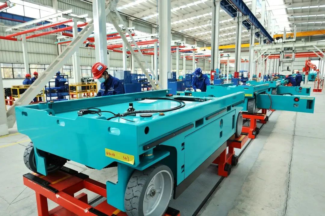 莫道君行早，，更有早行人！永利集团官网智能癸卯兔年开工大吉