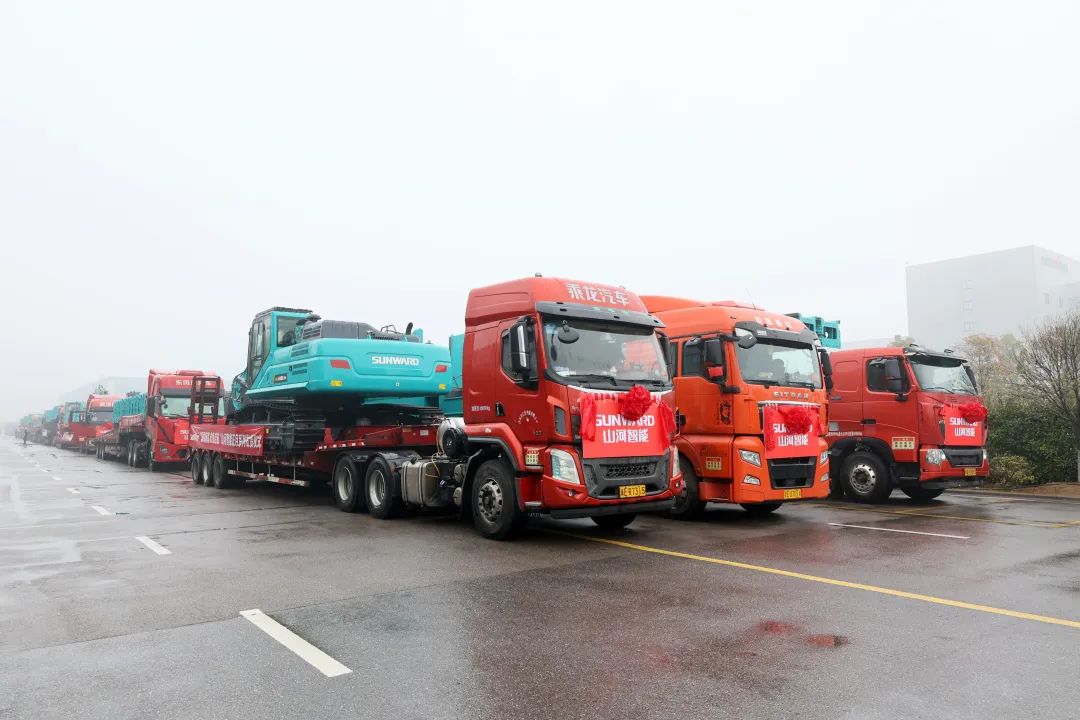 新局新篇，，，宏兔启航！永利集团官网智能超200台套装备集中发货