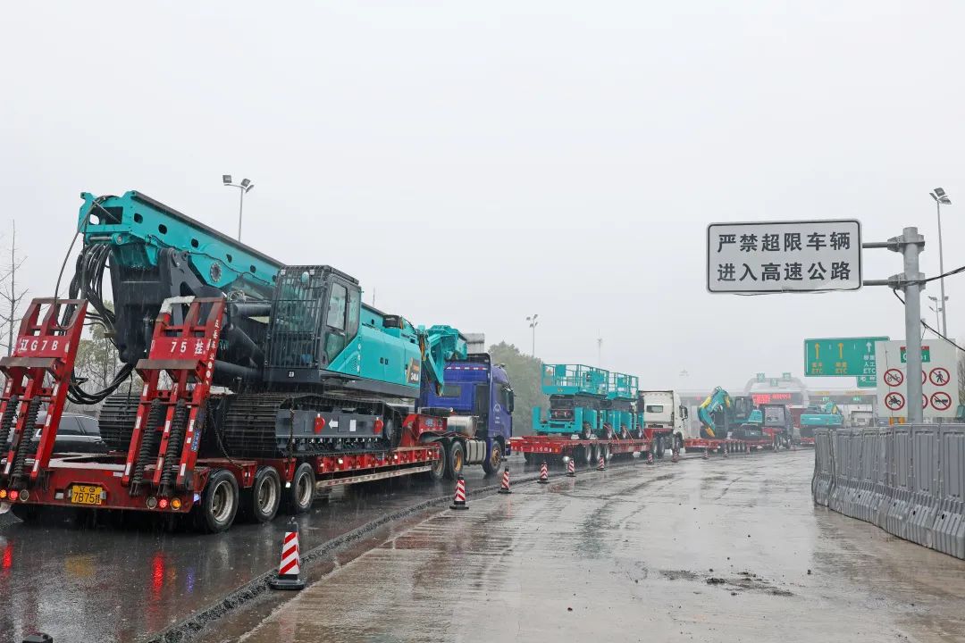 新局新篇，，，宏兔启航！永利集团官网智能超200台套装备集中发货