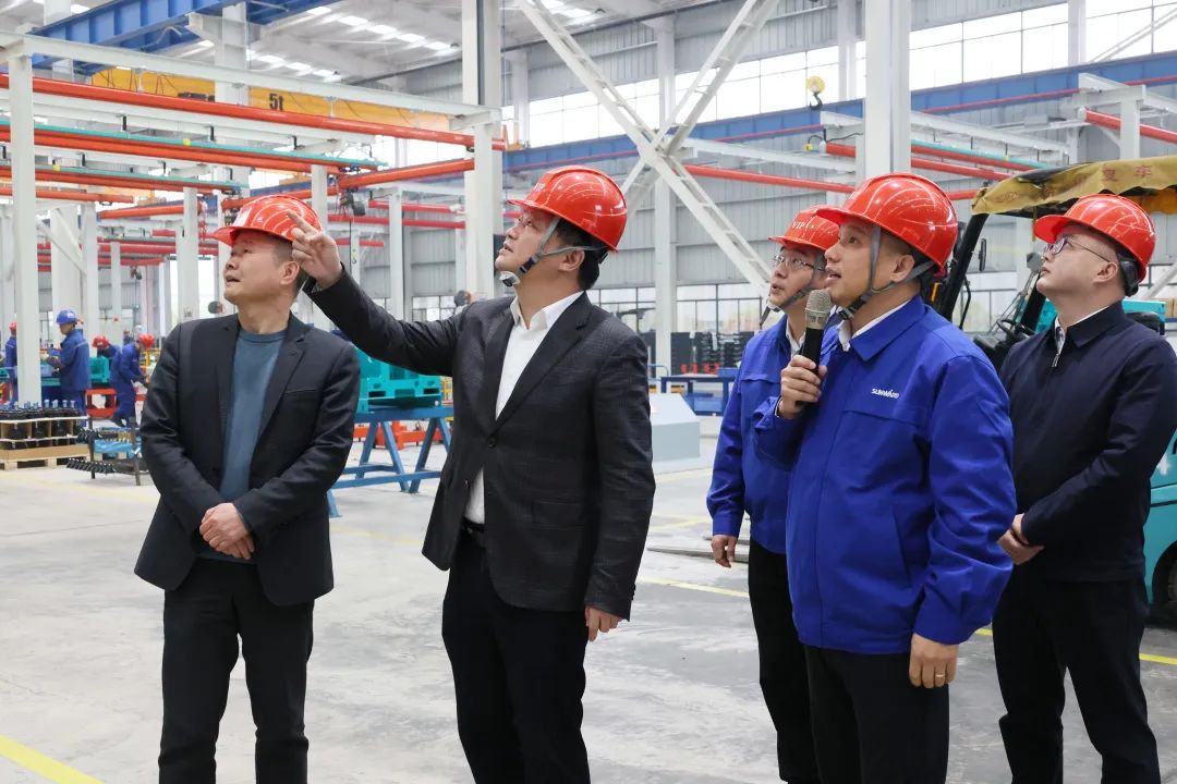 付旭明慰问永利集团官网智能市三八红旗头并督导清静生产事情