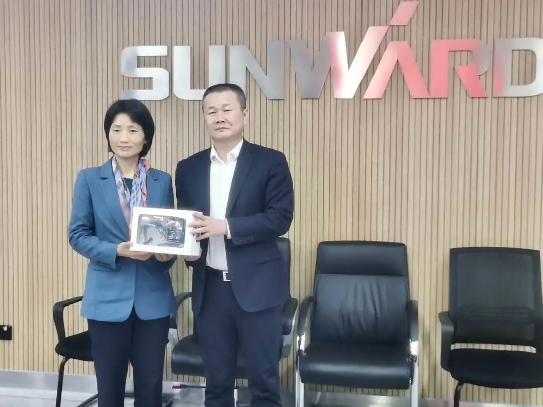 湖南省贸促会考察调研永利集团官网智能