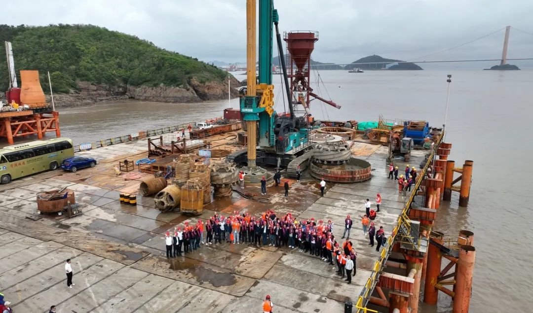 超等装备助建超等工程！永利集团官网智能超等旋挖钻机SWDM1280推介会乐成举行