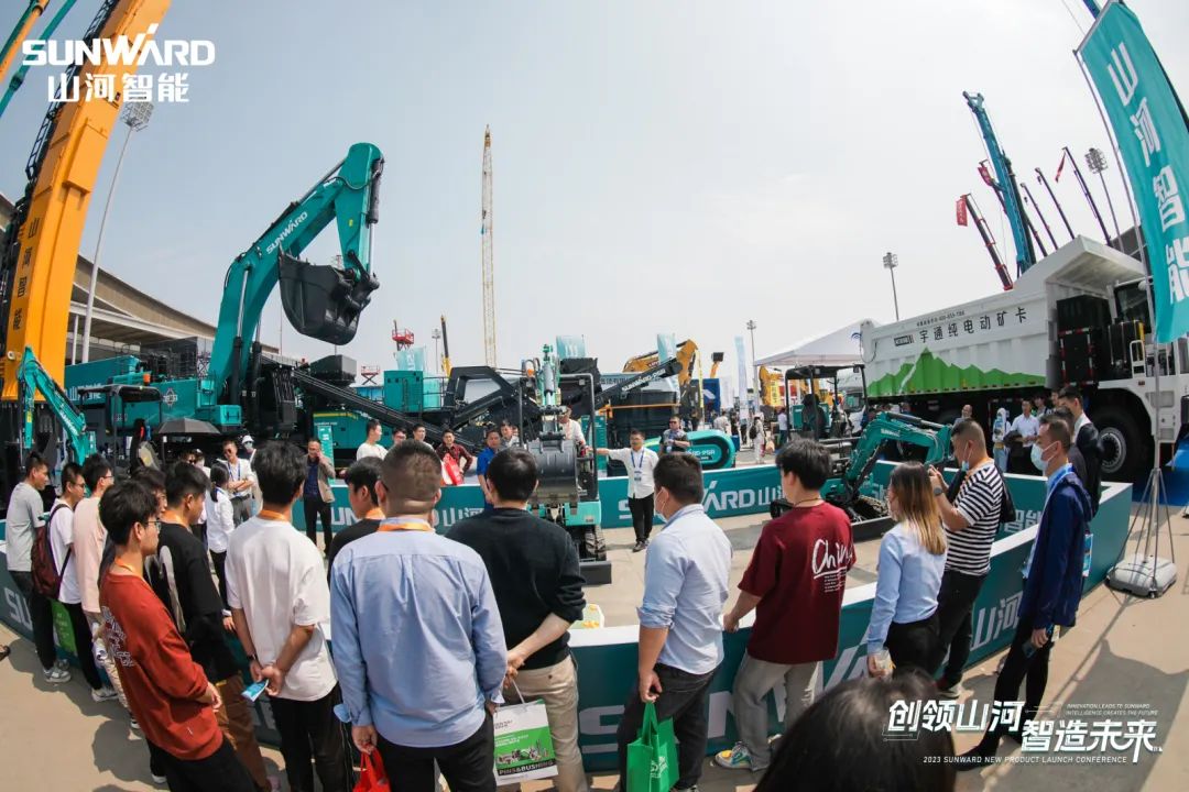 2023 CICEE | 永利集团官网智能亮相2023长沙国际工程机械展！智能化、电动化产品站C位