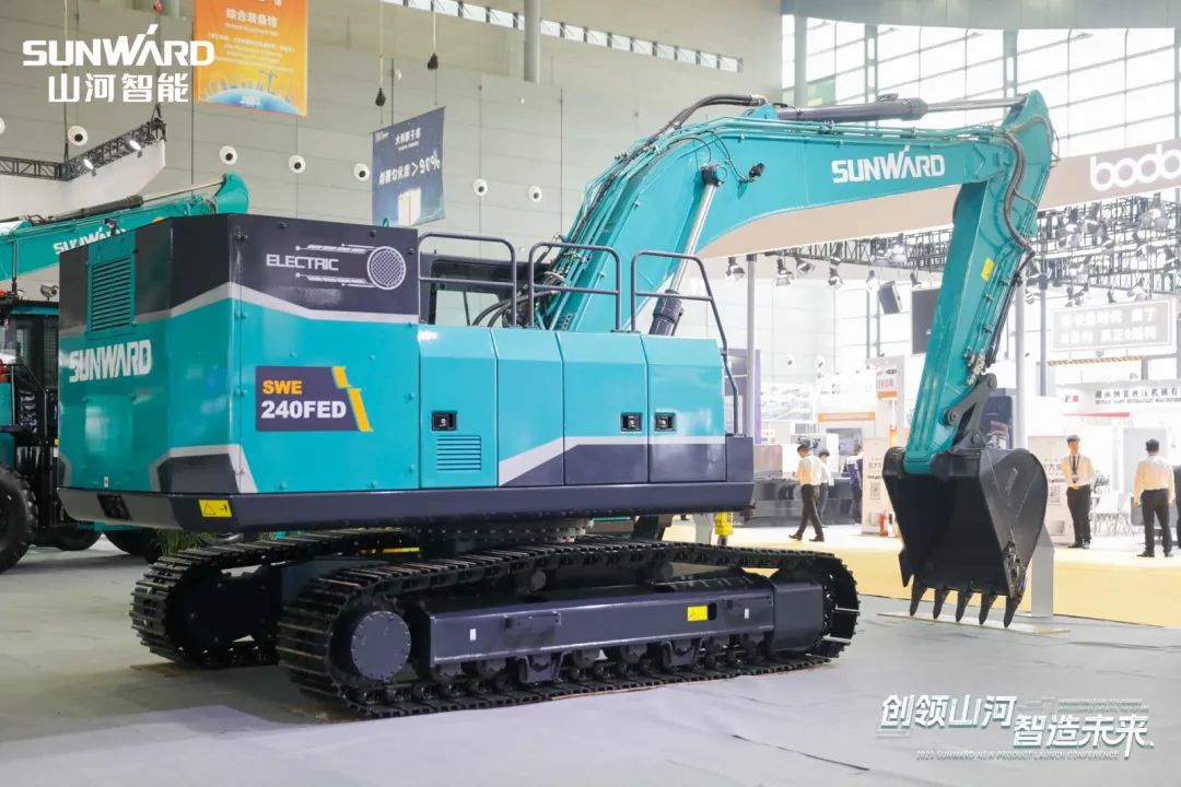 2023 CICEE | 永利集团官网智能亮相2023长沙国际工程机械展！智能化、电动化产品站C位