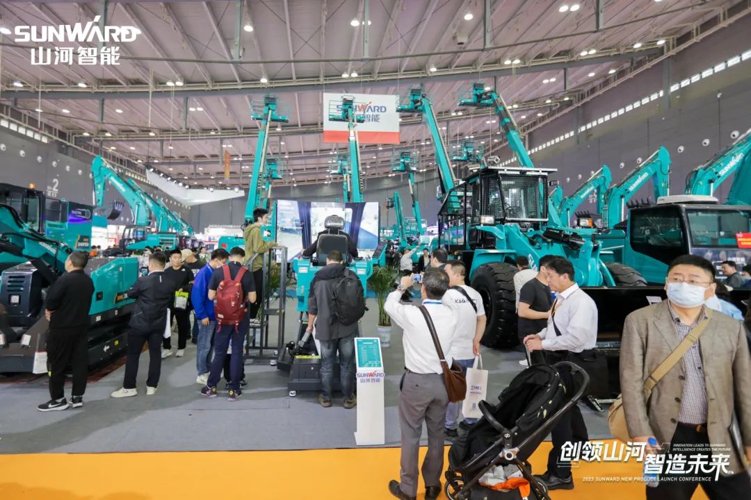 2023 CICEE | 永利集团官网智能亮相2023长沙国际工程机械展！智能化、电动化产品站C位