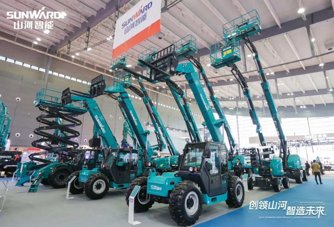 2023 CICEE | 永利集团官网智能亮相2023长沙国际工程机械展！智能化、电动化产品站C位
