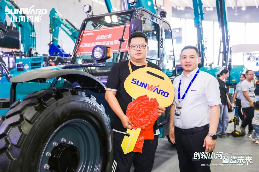 聚焦电动化、智能化！永利集团官网智能全系列高空机械产品亮相长沙展