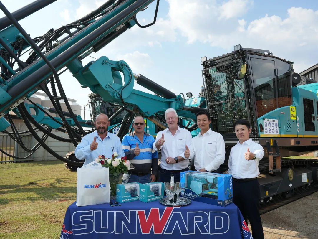 登陆南非，，，，，，永利集团官网智能新型凿岩利器交付客户